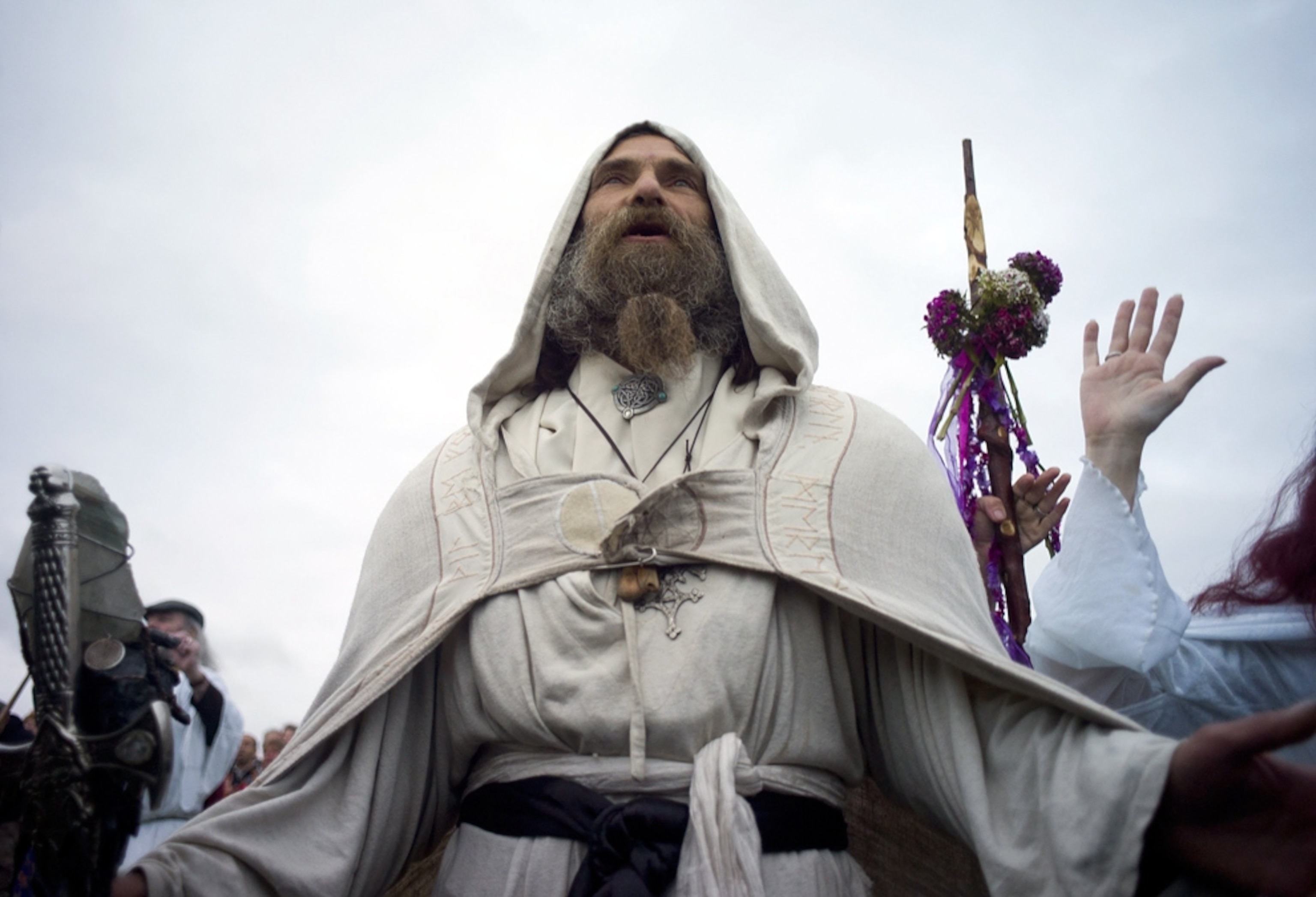 Summer solstice picture: Druids at Stonehenge, England