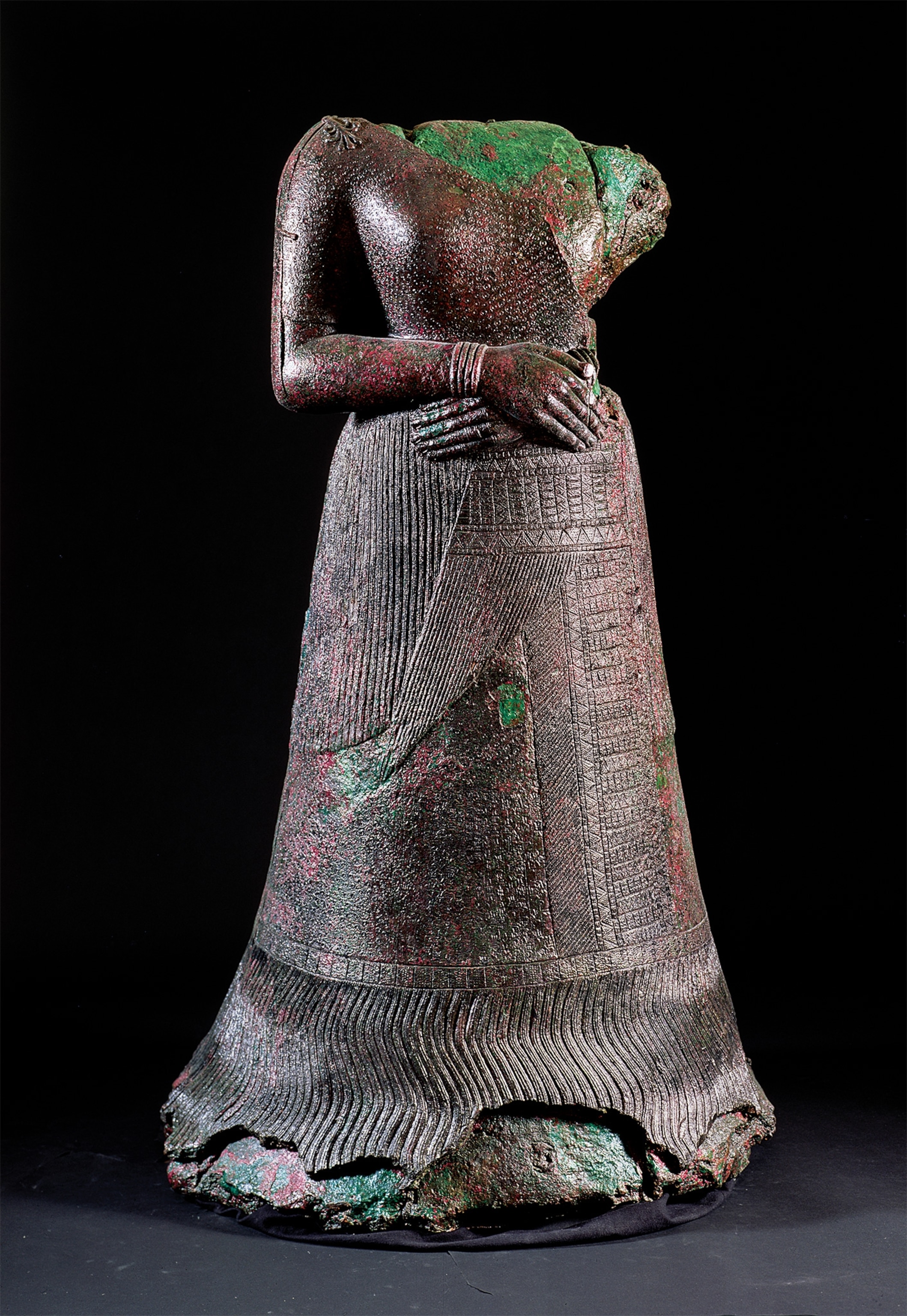 Untash-Napirisha’s reign produced magnificent Elamite artworks, like this circa 1300 B.C. bronze statue of Queen Napirasu.