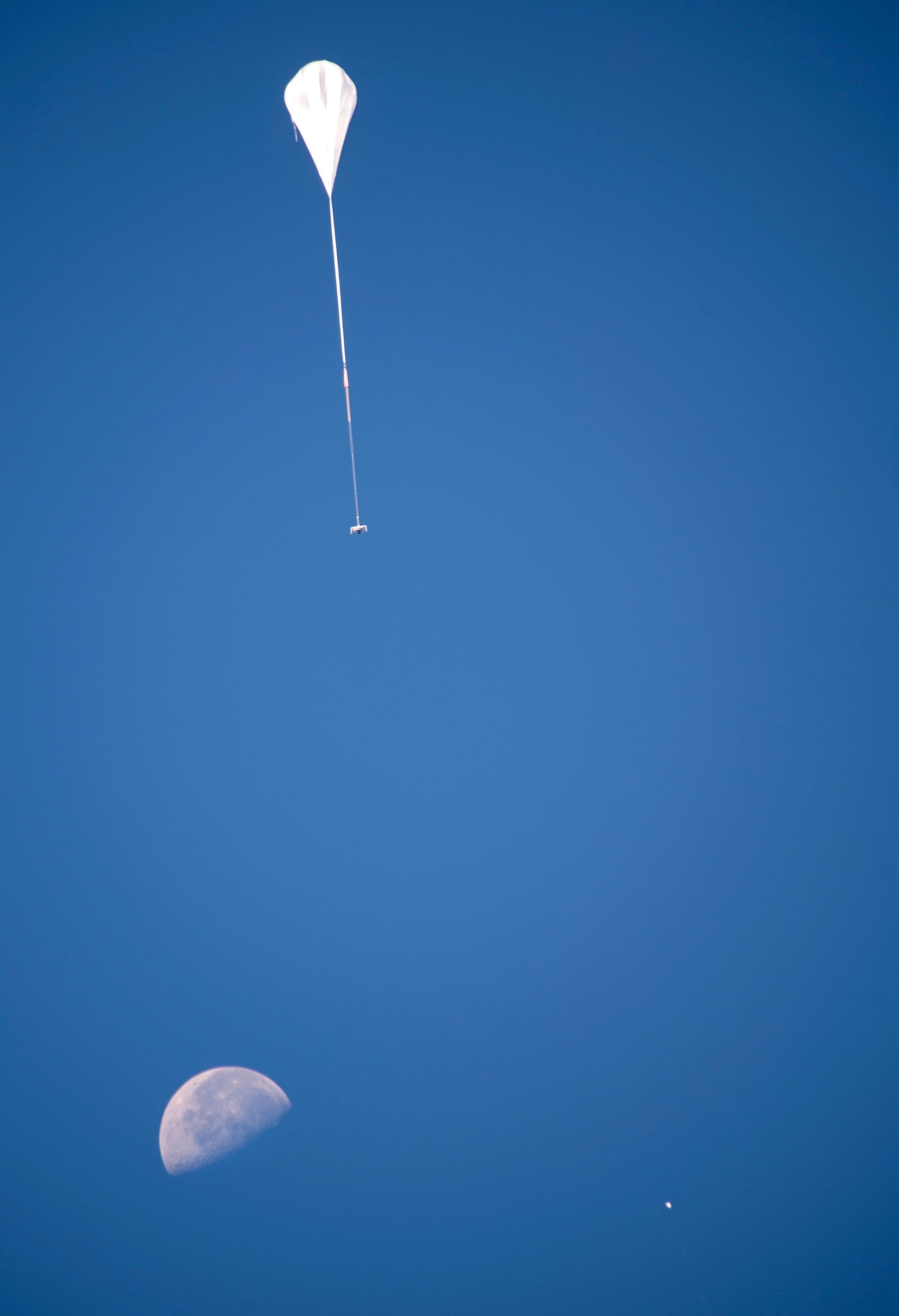 NASA's low-density supersonic decelerator gaining altitude
