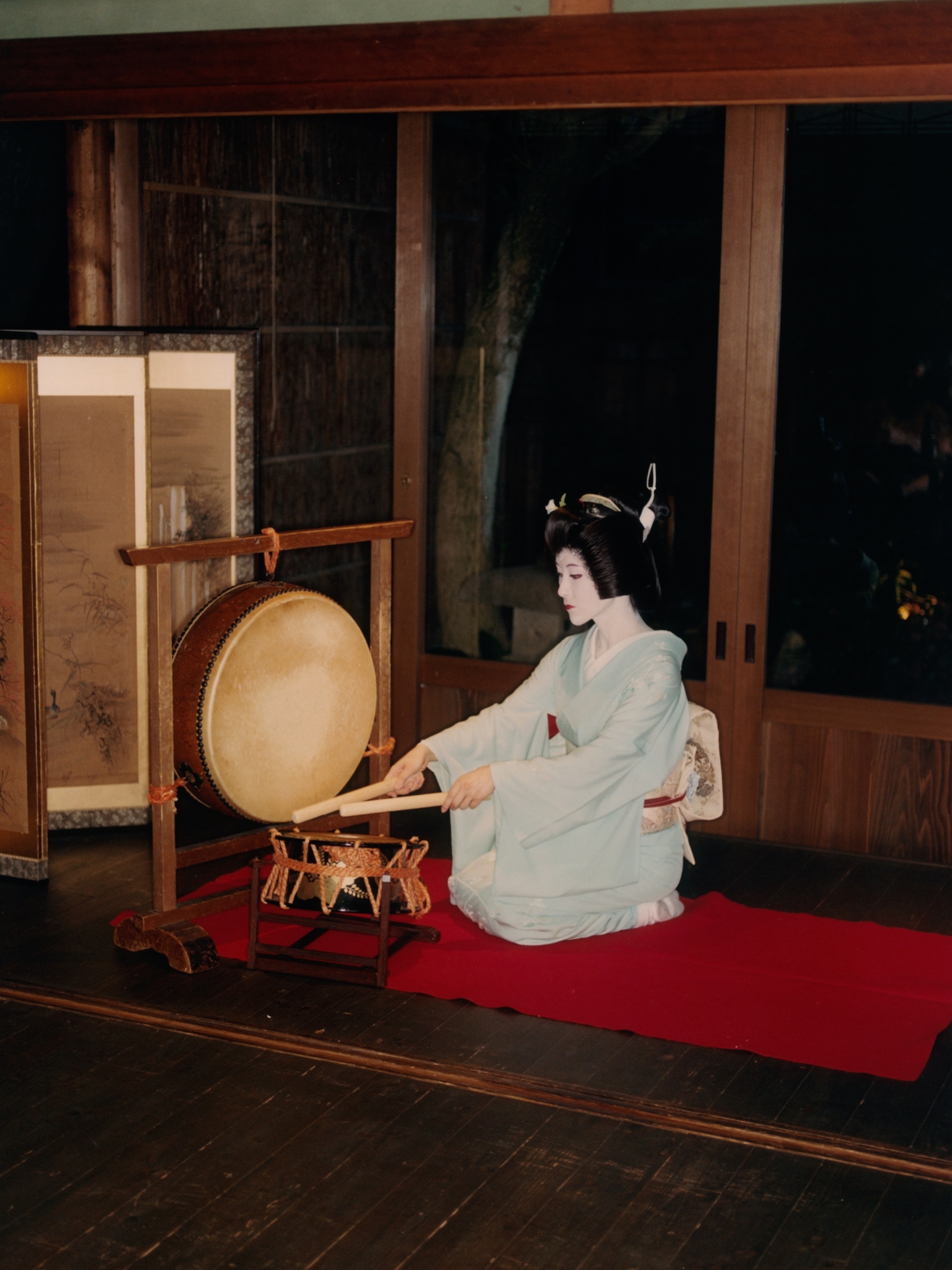 Mikou's drum performance at Kanazawa House.