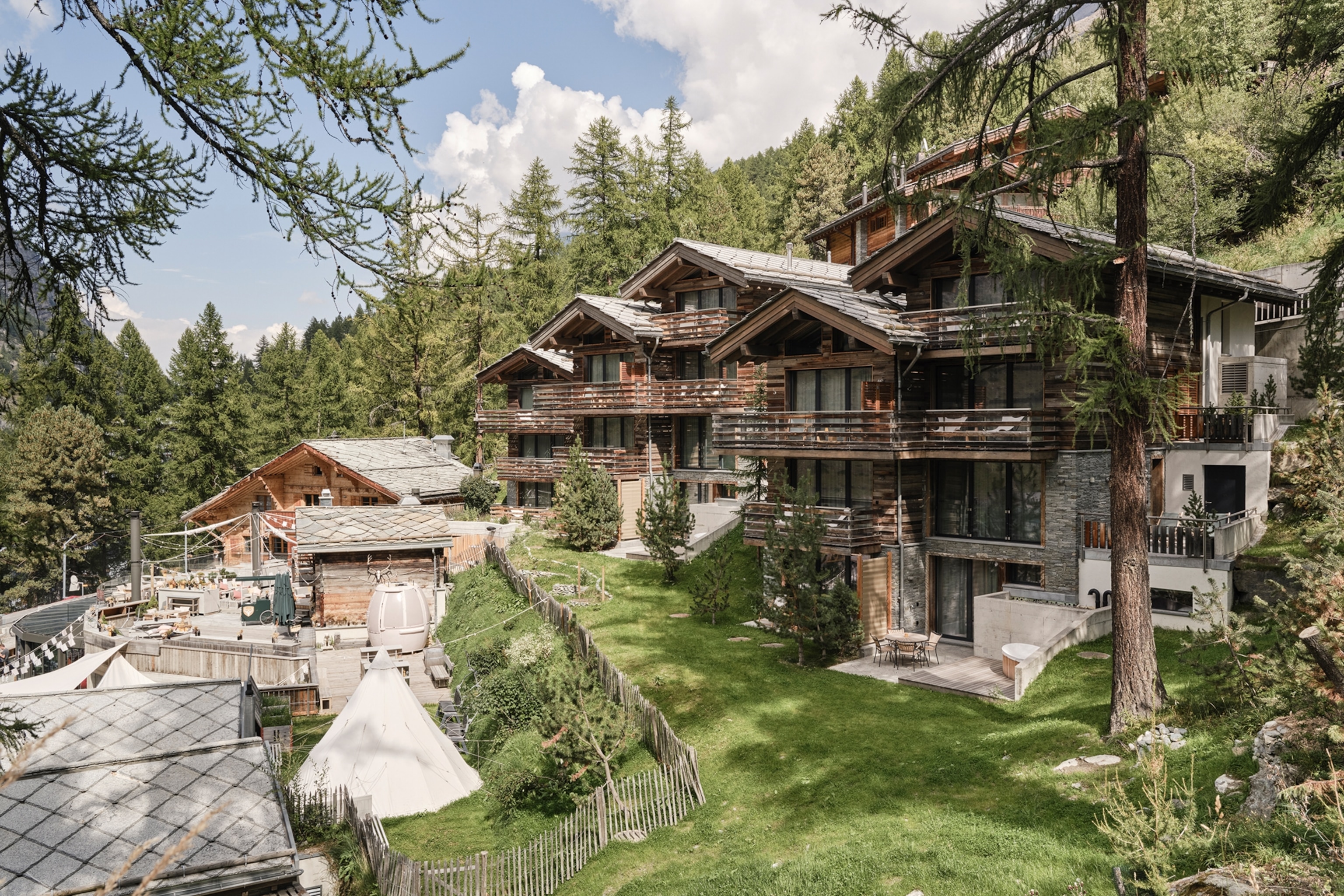 Outside view of CERVO Mountain Resort.