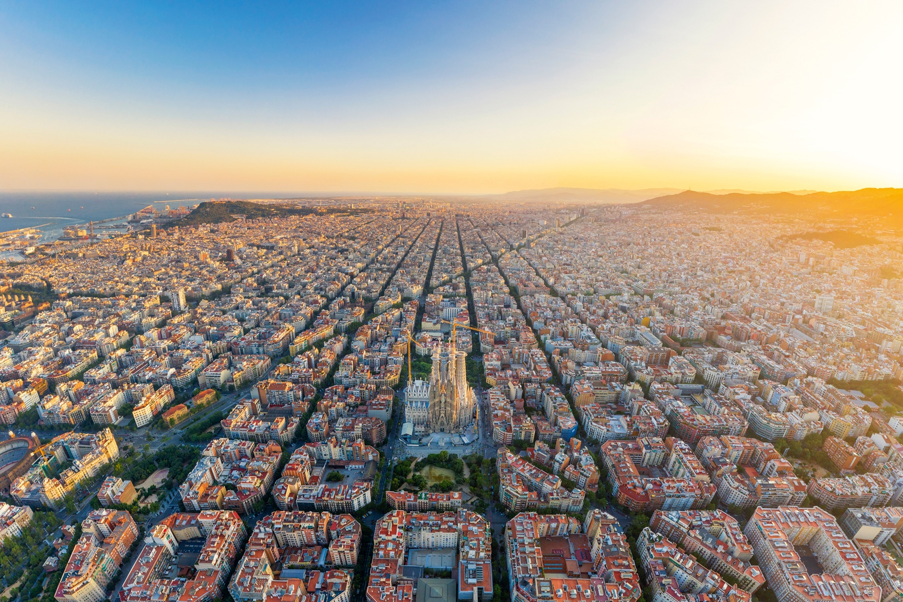 Birdseye view of the city, with Gaudí’s Sagrada Familia church at its heart.