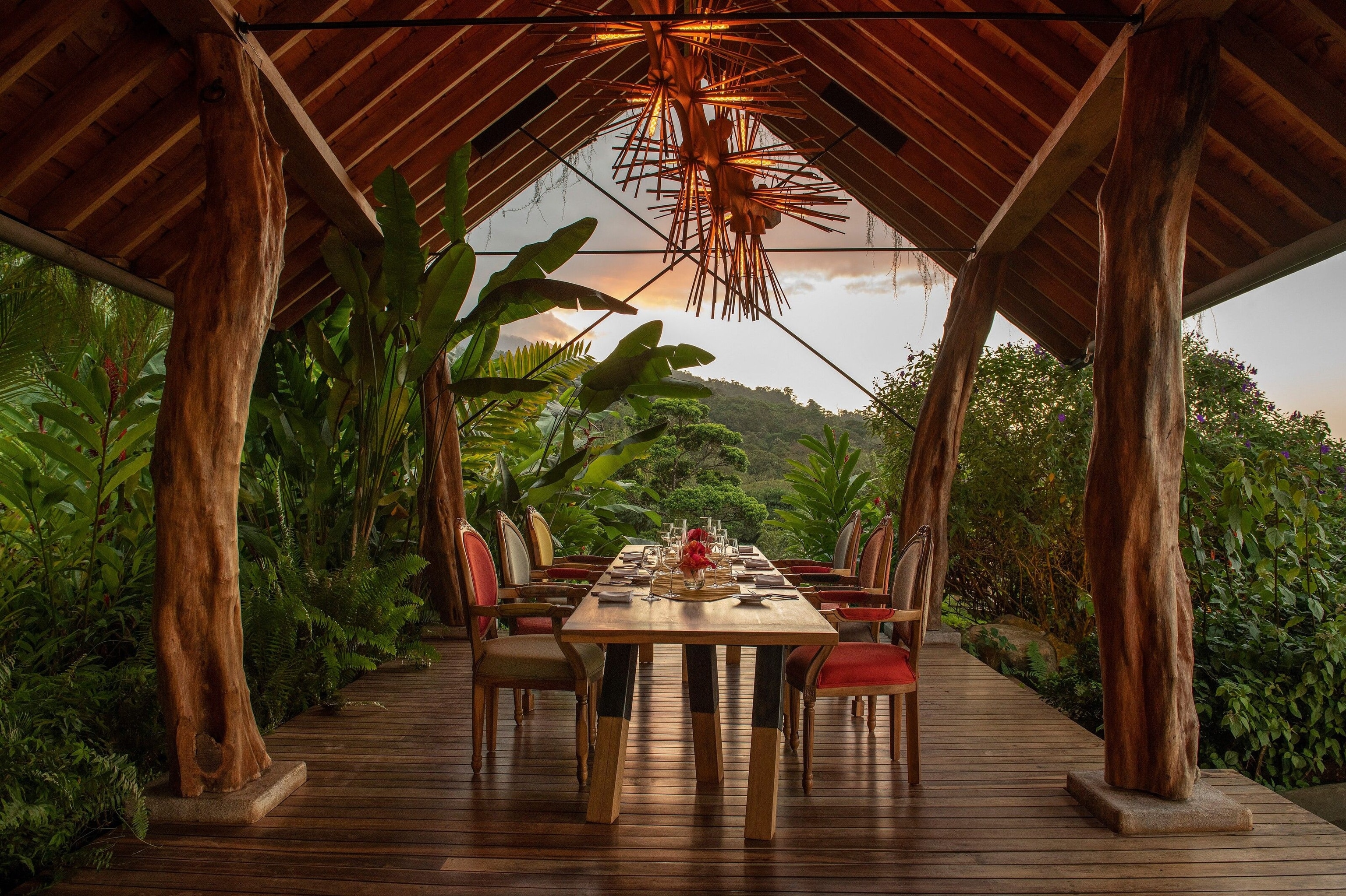 Dining area with a stunning view into the jungle