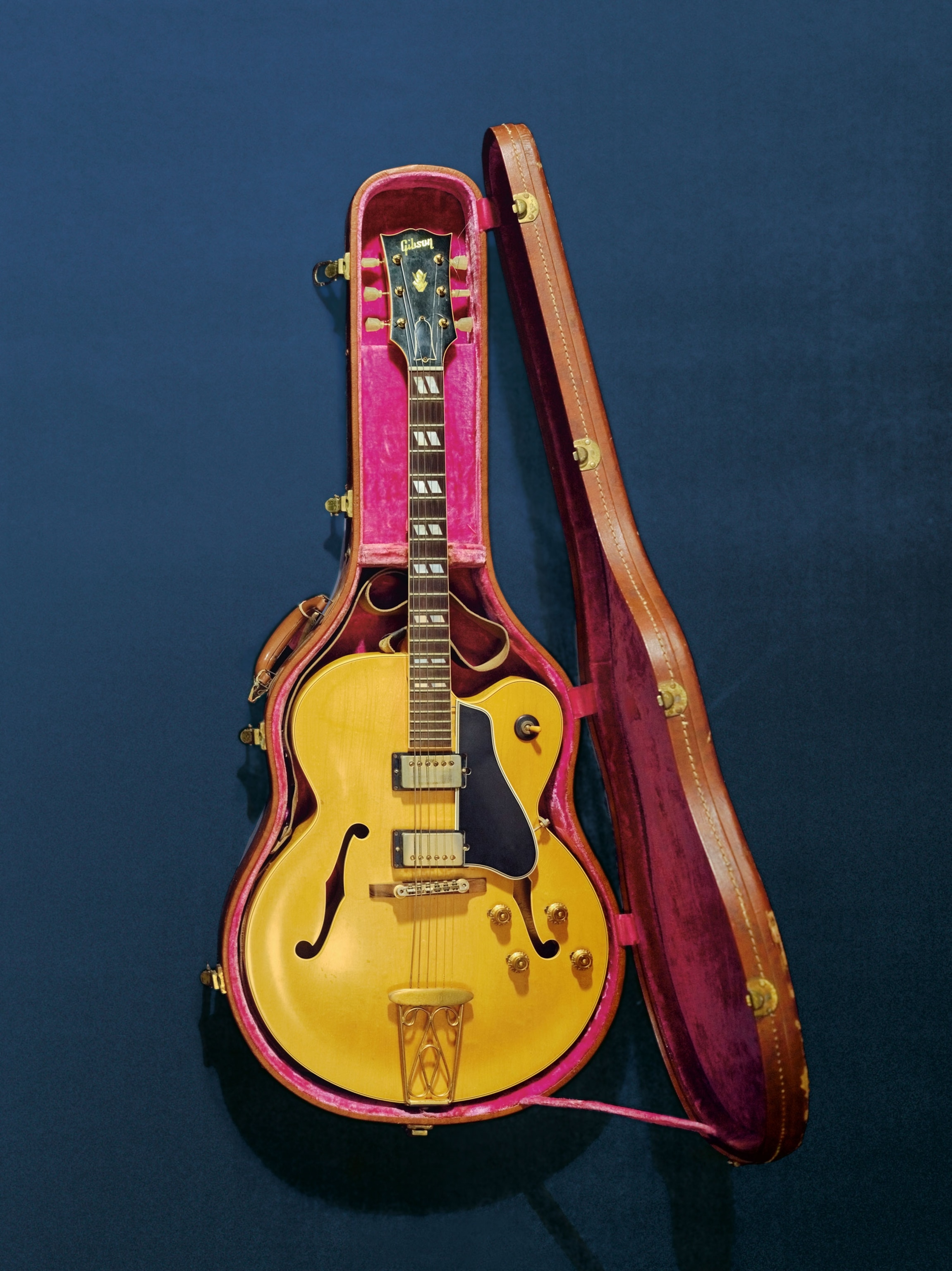 Chuck Berry Gibson guitar