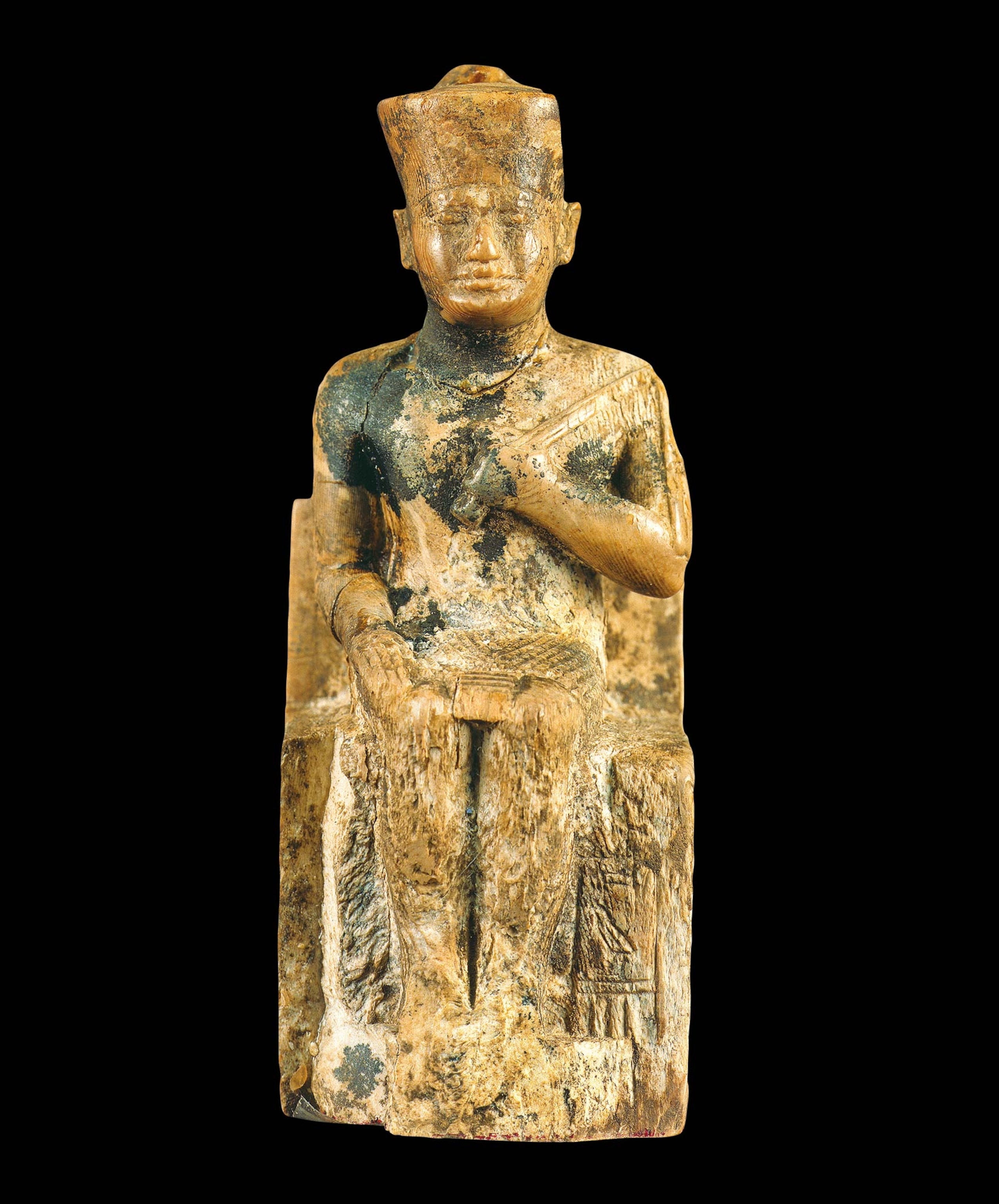 A marble figurine of the pharaoh Khufu from the fourth dynasty