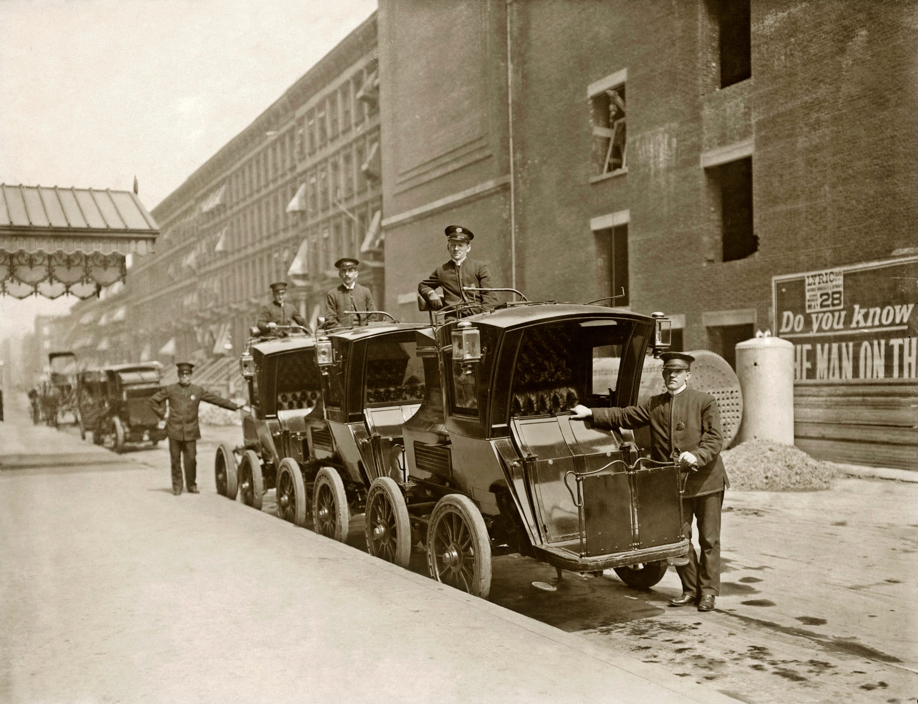 A line of electric taxis