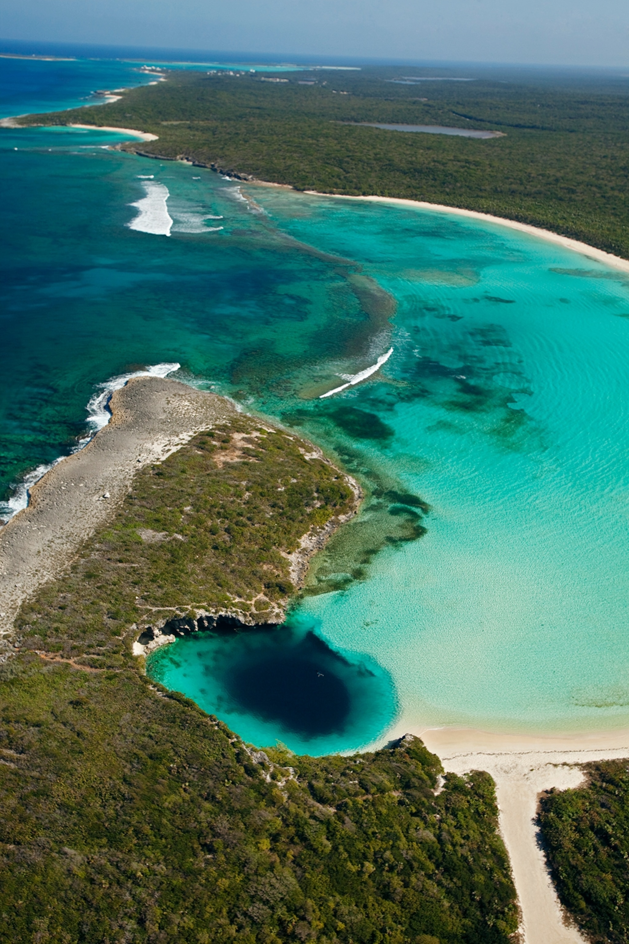 Dean's Blue Hole on Long Island