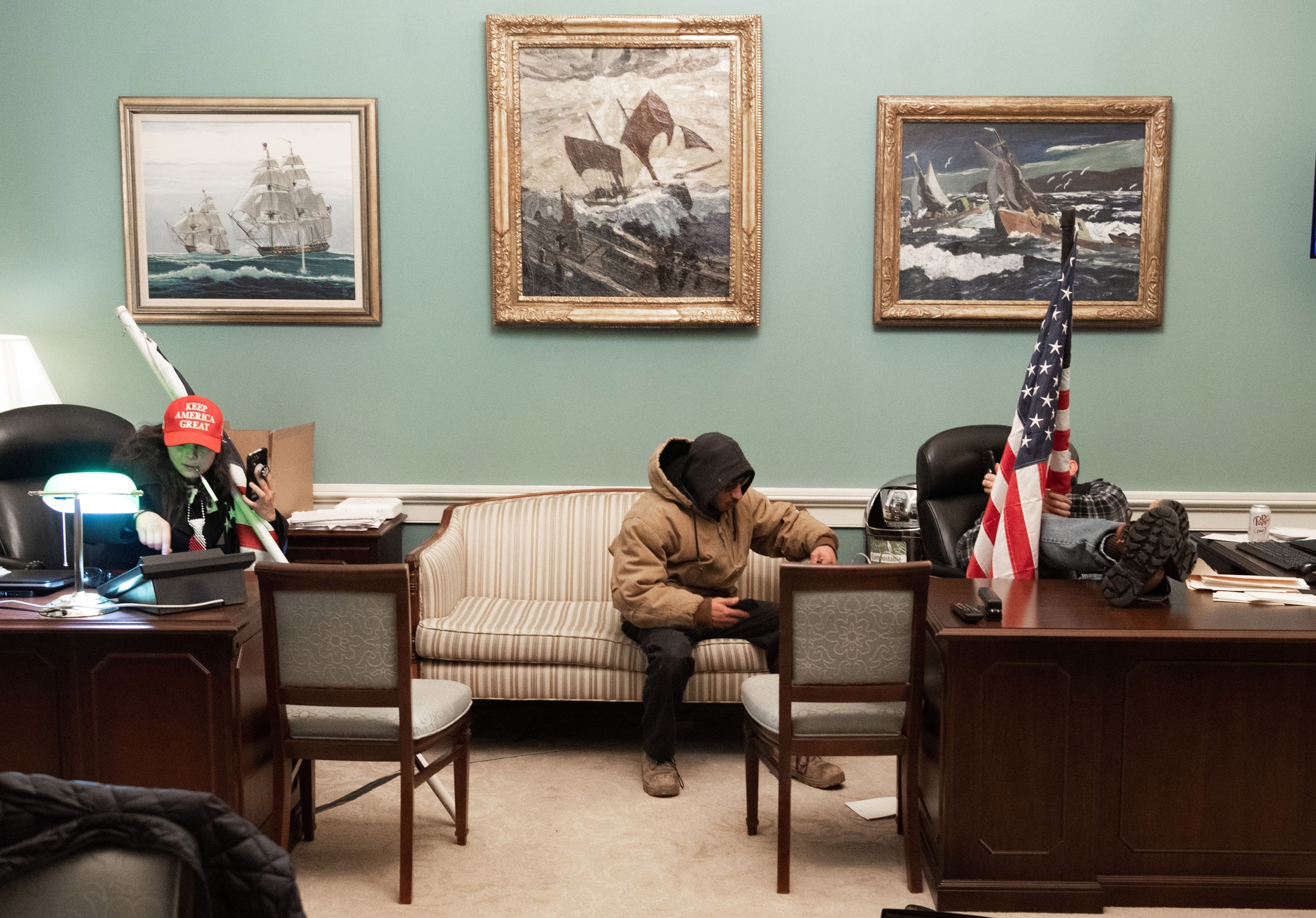 Siege on U.S. Capitol building in Washington D.C.