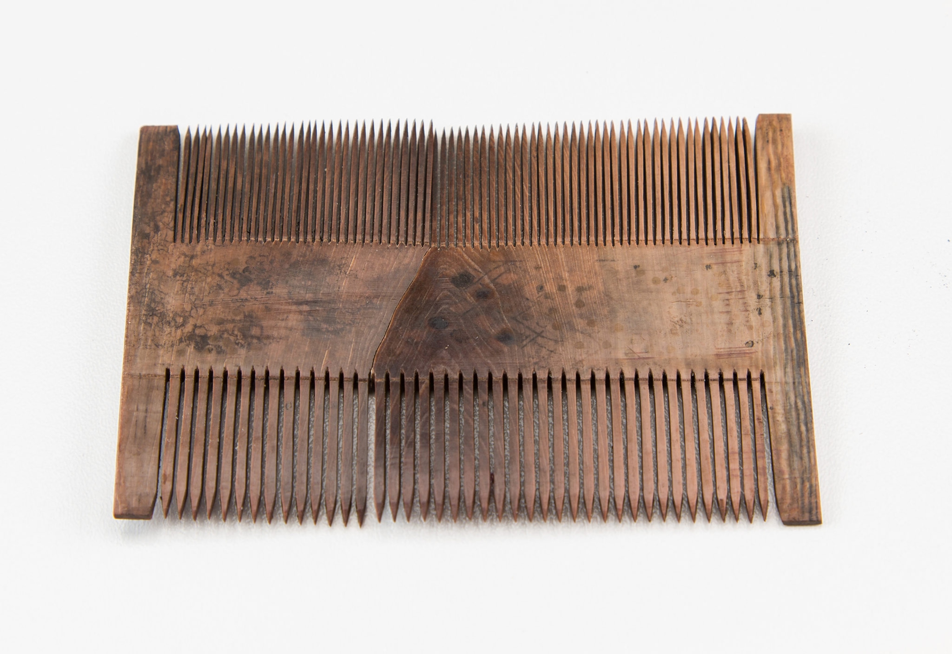 wooden comb used for grooming preserved in North Sea shipwreck